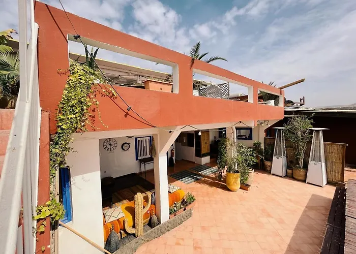 La Paix Hotel , Restaurant